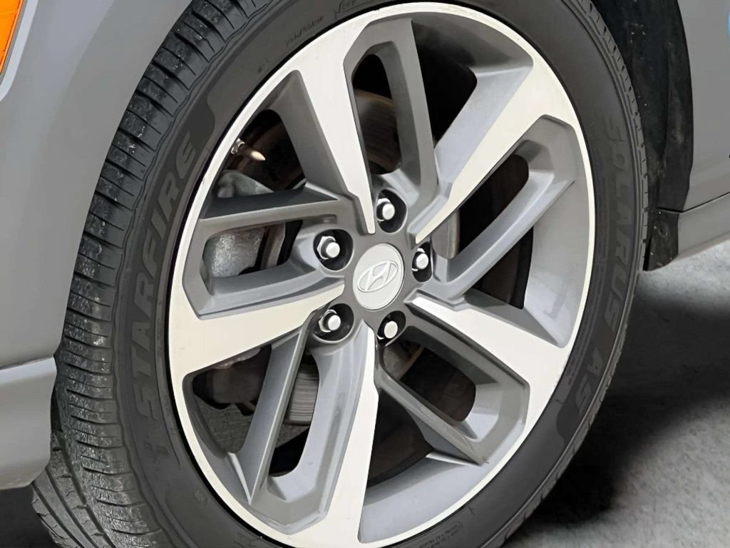 Used 2020 Hyundai Kona Ultimate FWD image 35