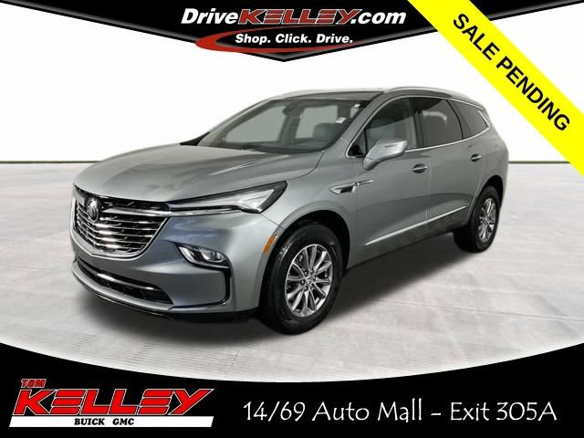 Used 2024 Buick Enclave Essence