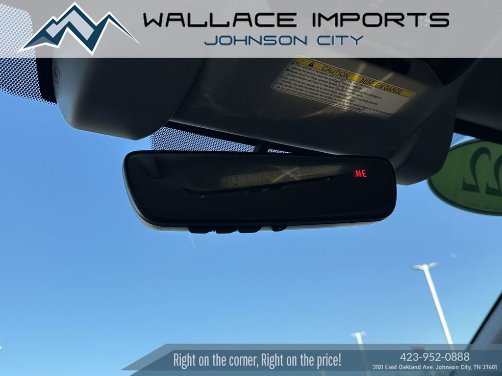 Used 2022 Subaru Crosstrek 2.0i Premium w/ Moonroof Package image 18