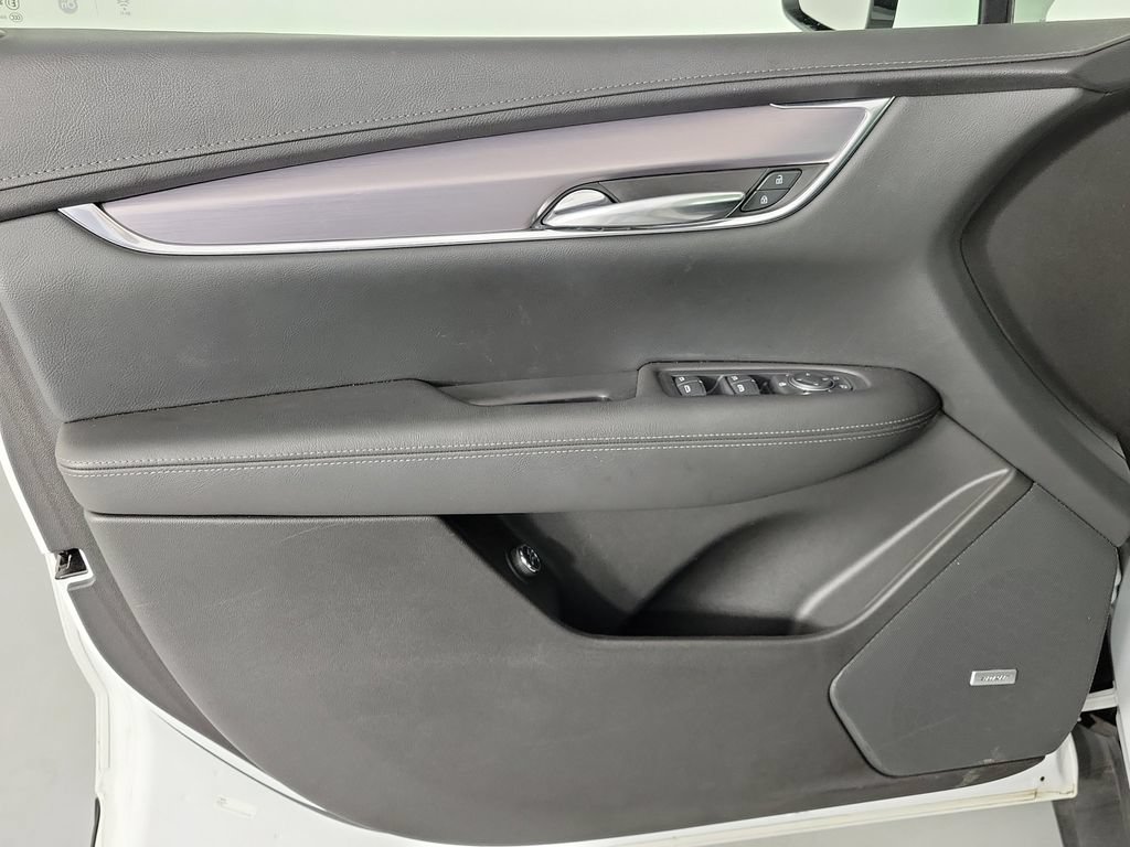 Used 2022 Cadillac XT5 Luxury FWD image 19