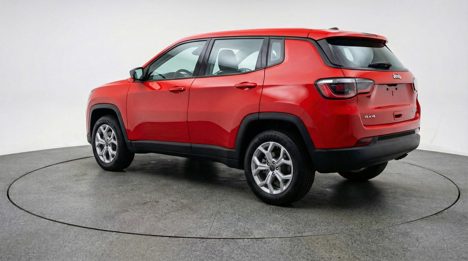 Used 2025 Jeep Compass Latitude AWD/4WD image 6
