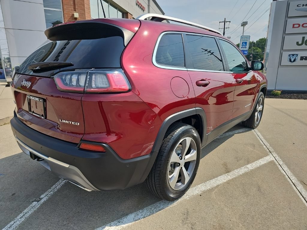 Certified 2021 Jeep Cherokee Limited w/ Elite Package AWD/4WD image 16