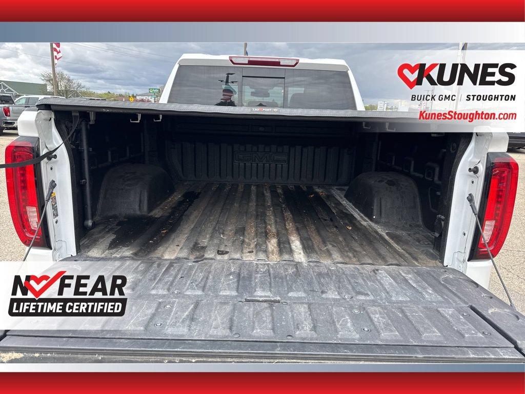 Used 2024 GMC Sierra 1500 SLT w/ SLT Premium Package AWD/4WD image 19