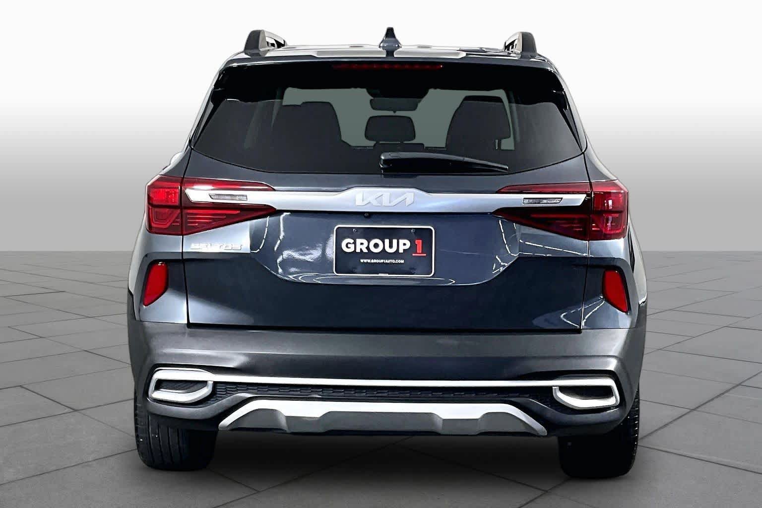 Used 2022 Kia Seltos Nightfall Edition AWD/4WD image 5