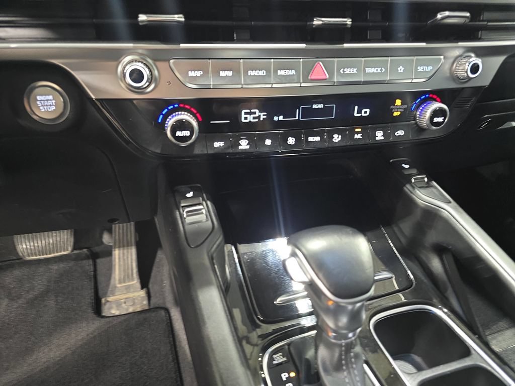 Used 2025 Kia Telluride S AWD/4WD image 25