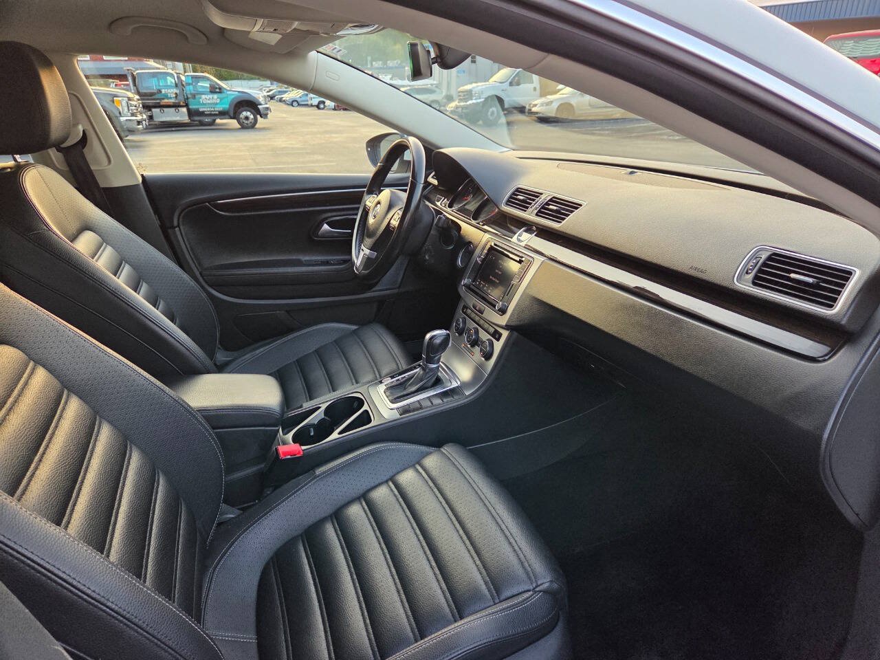 Used 2017 Volkswagen CC Sport FWD image 16