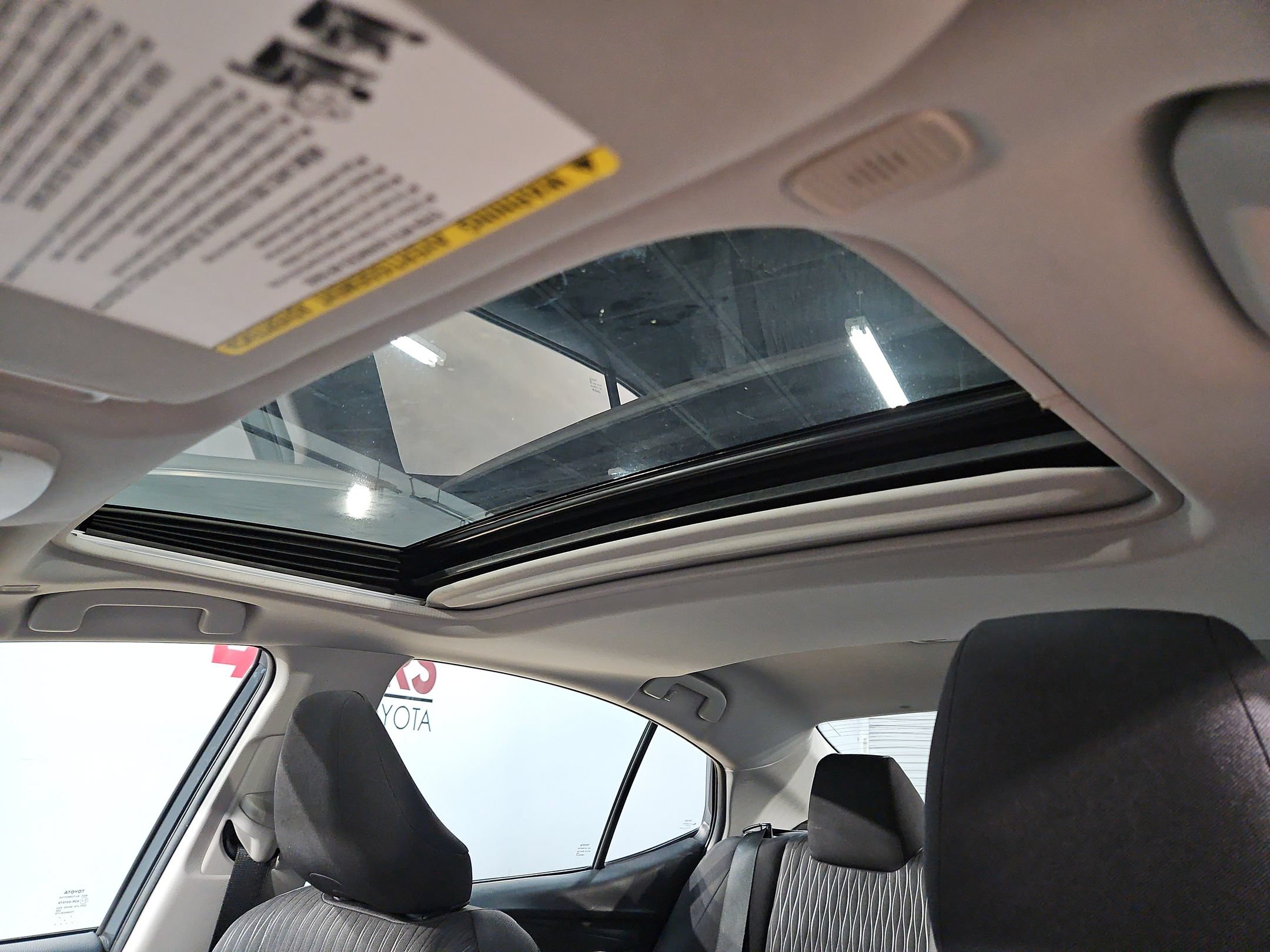Used 2025 Toyota Camry LE w/ Convenience Package FWD image 25