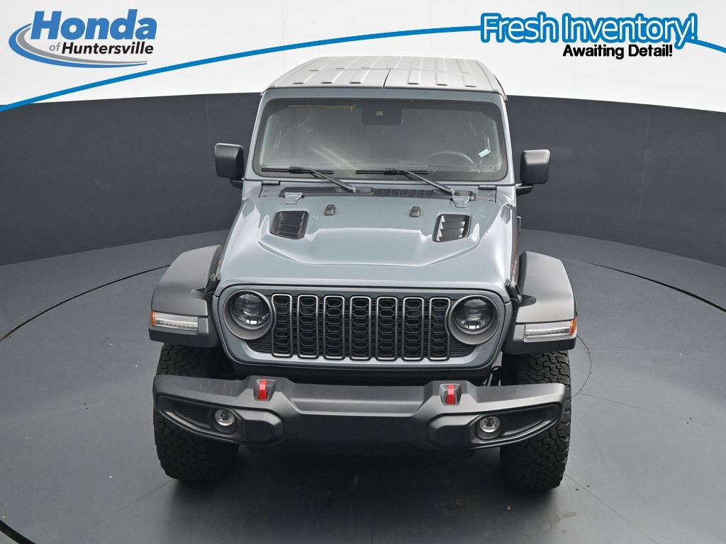 Used 2025 Jeep Wrangler Unlimited Rubicon AWD/4WD image 18