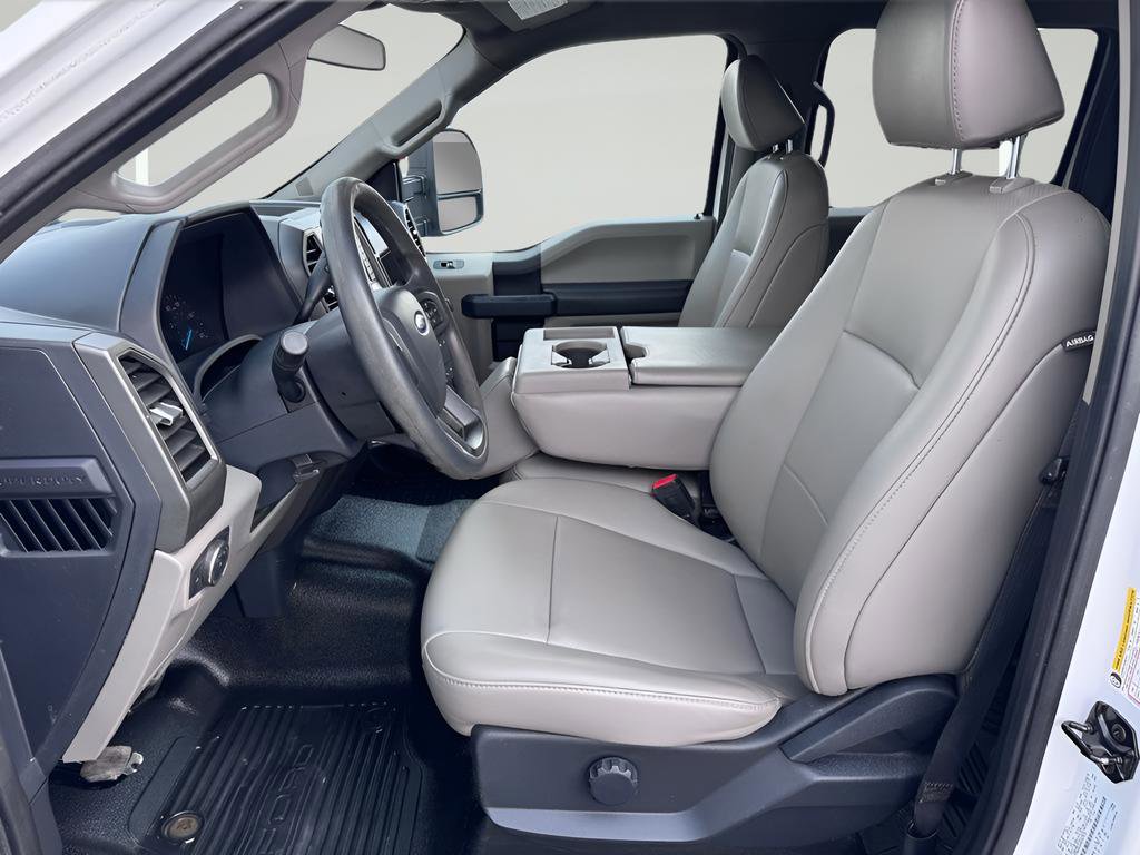 Used 2022 Ford F250 XL w/ Power Equipment Group image 10