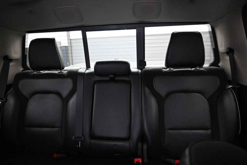 Used 2022 RAM 1500 Laramie AWD/4WD image 17