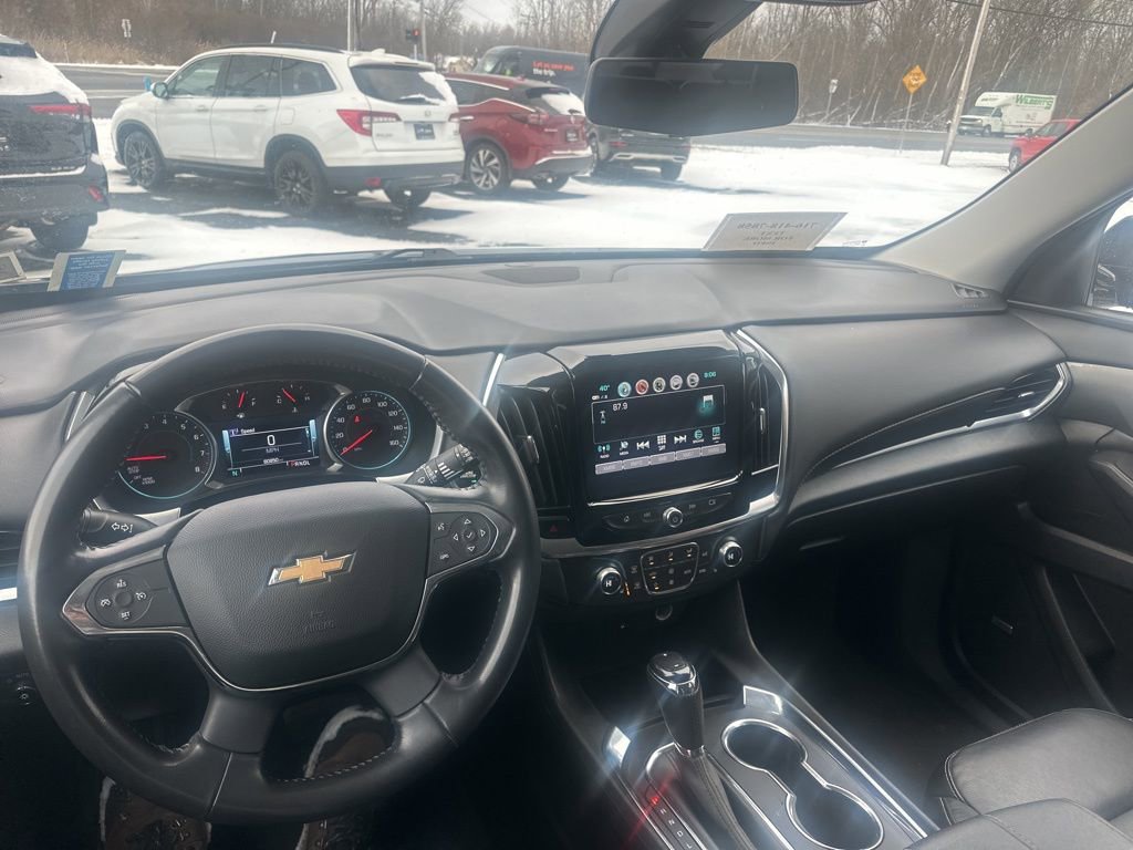 Used 2019 Chevrolet Traverse RS image 14
