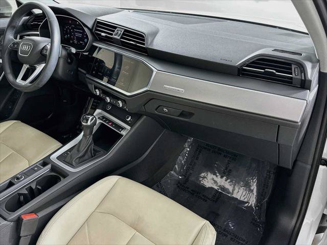 Certified 2023 Audi Q3 2.0T Premium w/ Convenience Package AWD/4WD image 27