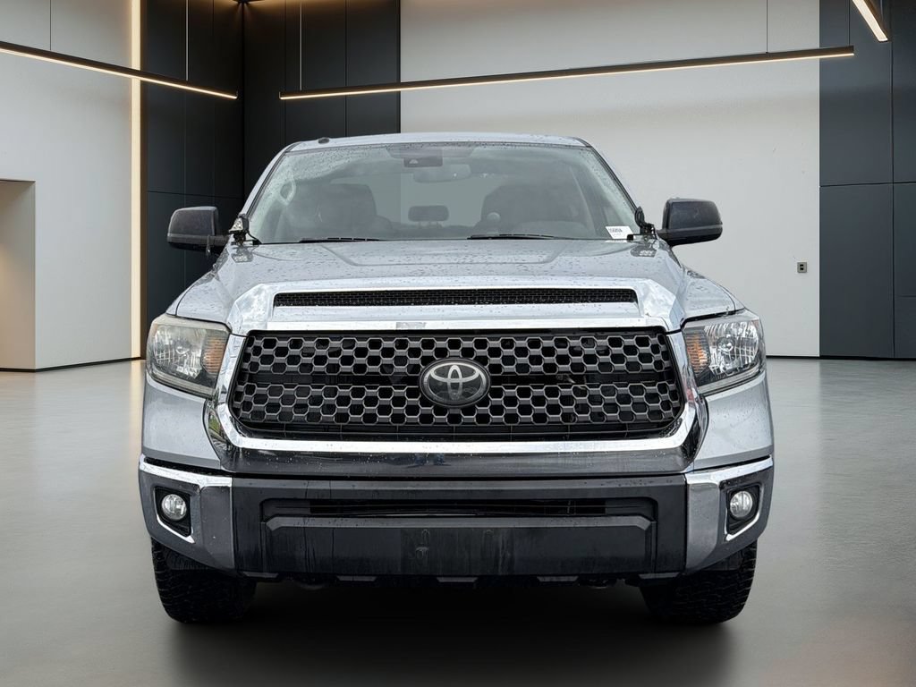 Used 2019 Toyota Tundra SR5 w/ SR5 Upgrade Package AWD/4WD image 9