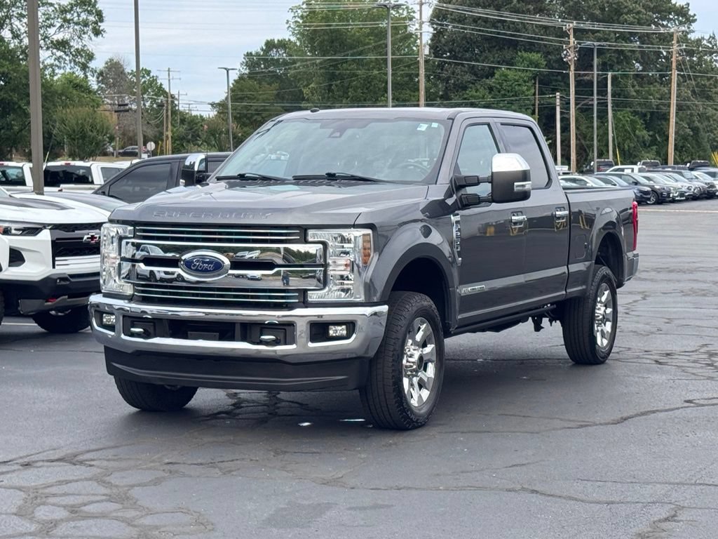 Used 2018 Ford F250 Lariat w/ Lariat Ultimate Package AWD/4WD image 2