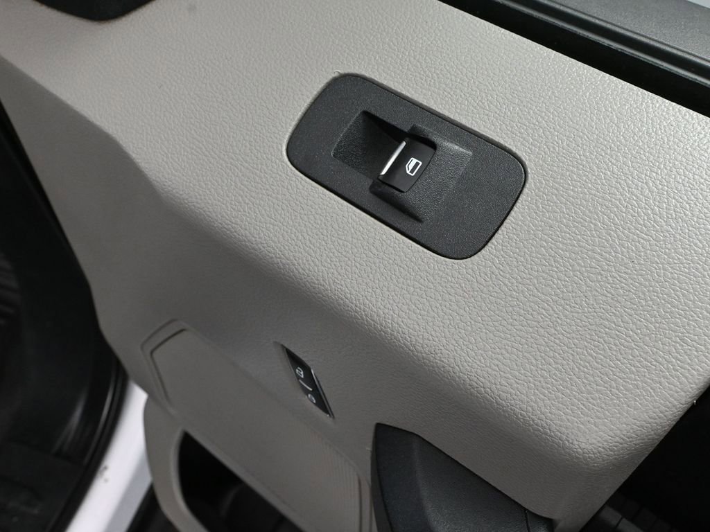 Used 2021 Ford F250 XL w/ Power Equipment Group image 43