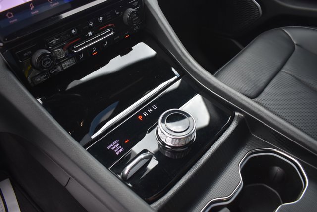 Used 2025 Jeep Grand Cherokee L Limited w/ Luxury Tech Group II image 30