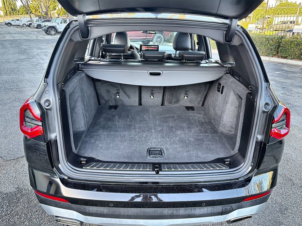 Used 2024 BMW X3 xDrive30i w/ Premium Essential Package image 21