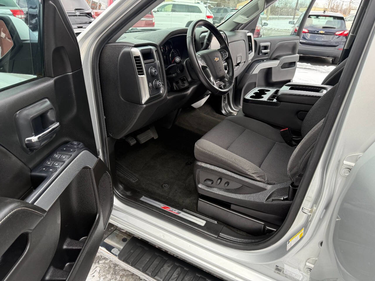 Used 2018 Chevrolet Silverado 1500 LT w/ All Star Edition image 14