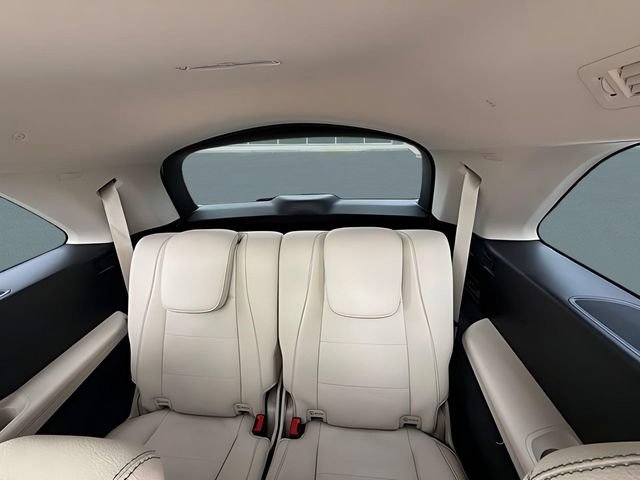 Used 2022 Mercedes-Benz GLS 450 4MATIC image 30