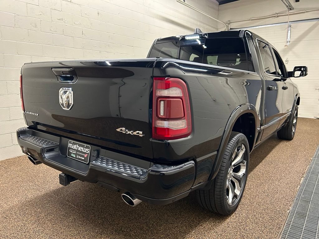 Used 2023 RAM 1500 Limited AWD/4WD image 2
