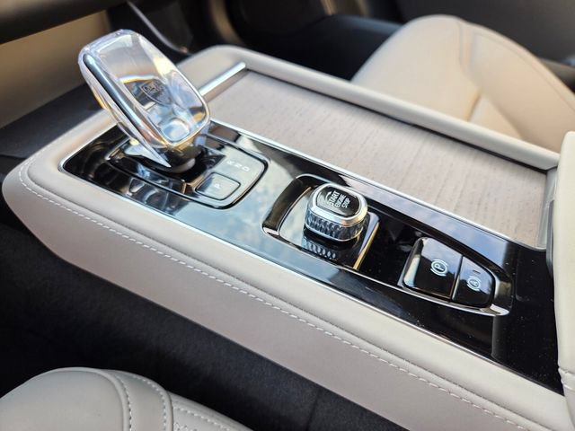 New 2026 Volvo XC90 B6 Plus AWD/4WD image 21