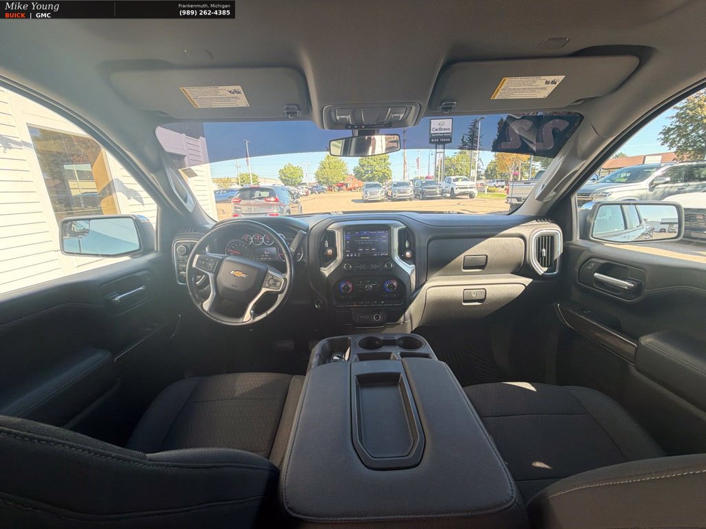 Used 2022 Chevrolet Silverado 1500 LT AWD/4WD image 27