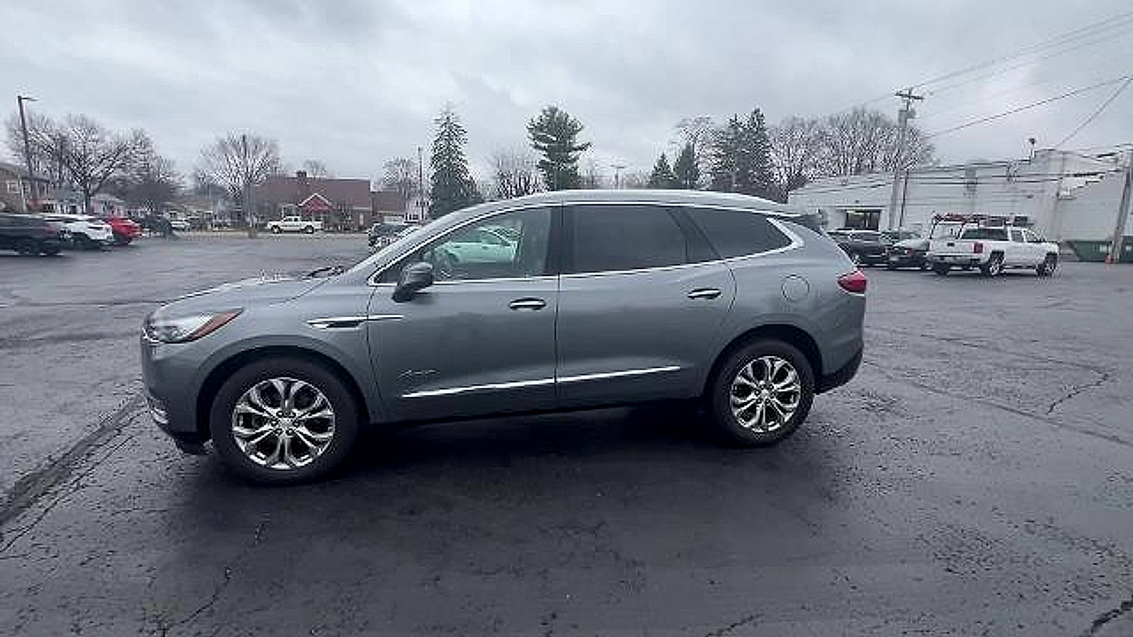 Certified 2018 Buick Enclave Avenir w/ Avenir Technology Package AWD/4WD image 5