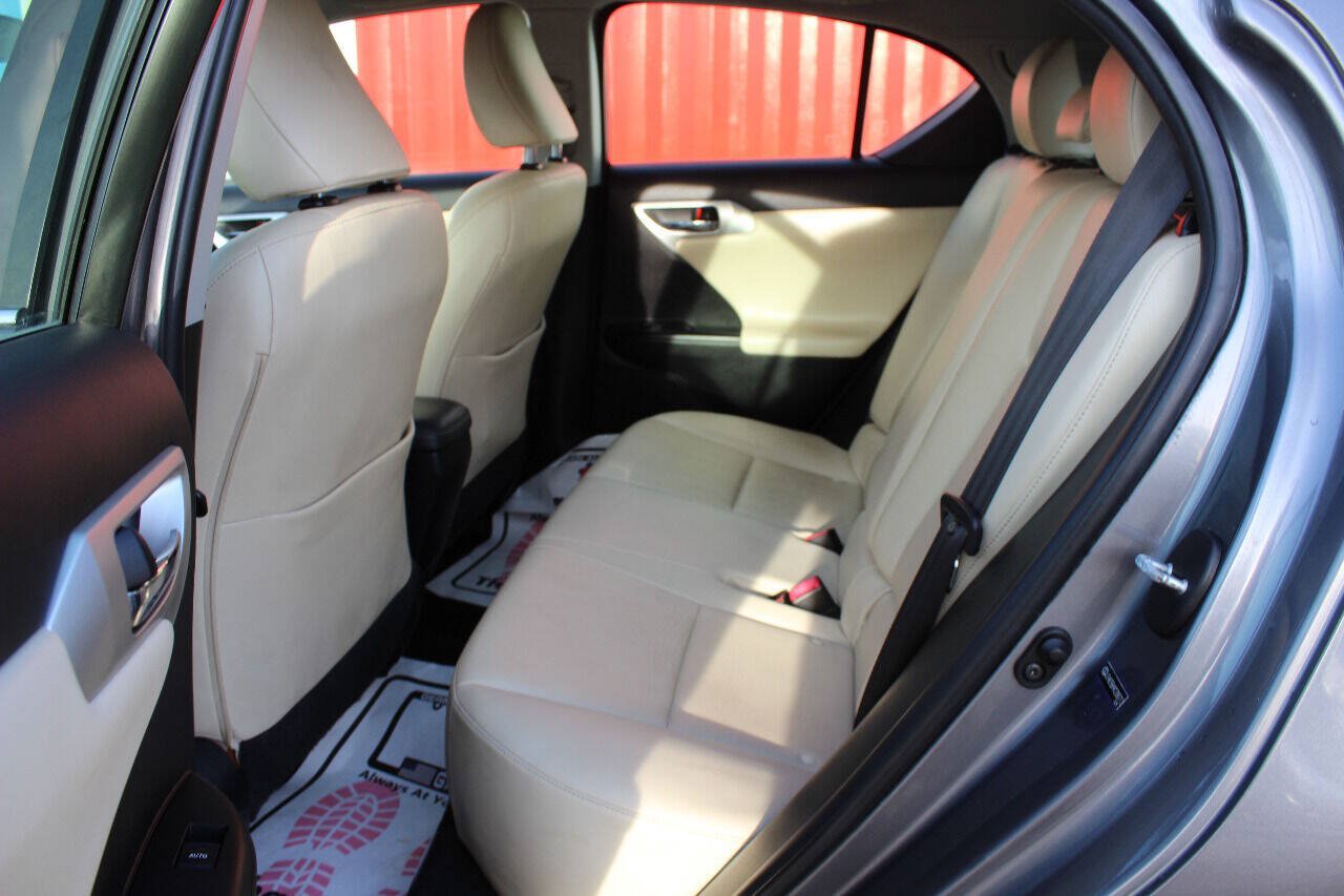 Used 2012 Lexus CT 200h Premium w/ Premium Audio Pkg FWD image 20