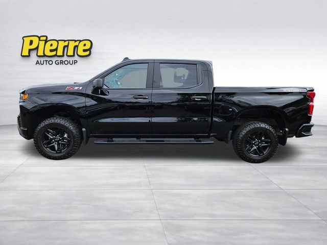 Used 2022 Chevrolet Silverado 1500 Custom Trail Boss w/ Midnight Edition AWD/4WD image 2