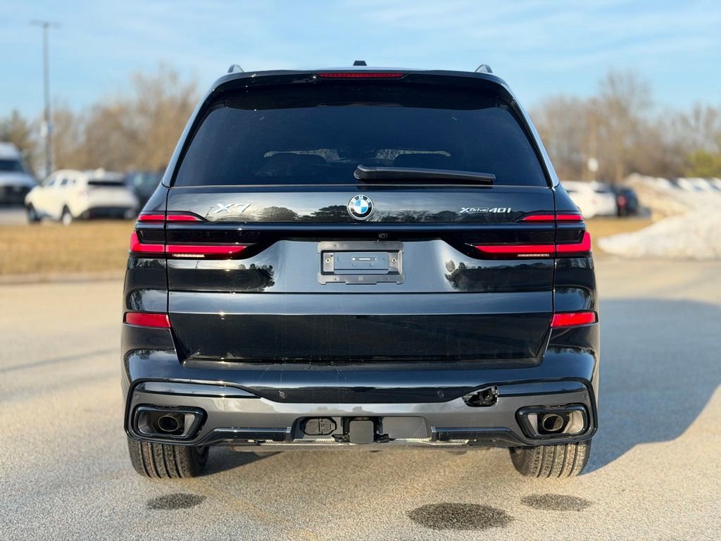 New 2026 BMW X7 xDrive40i image 4