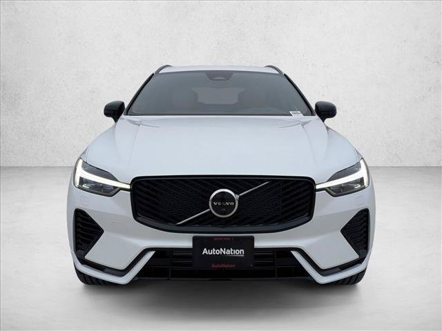 New 2026 Volvo XC60 T8 Plus w/ Climate Package AWD/4WD image 5