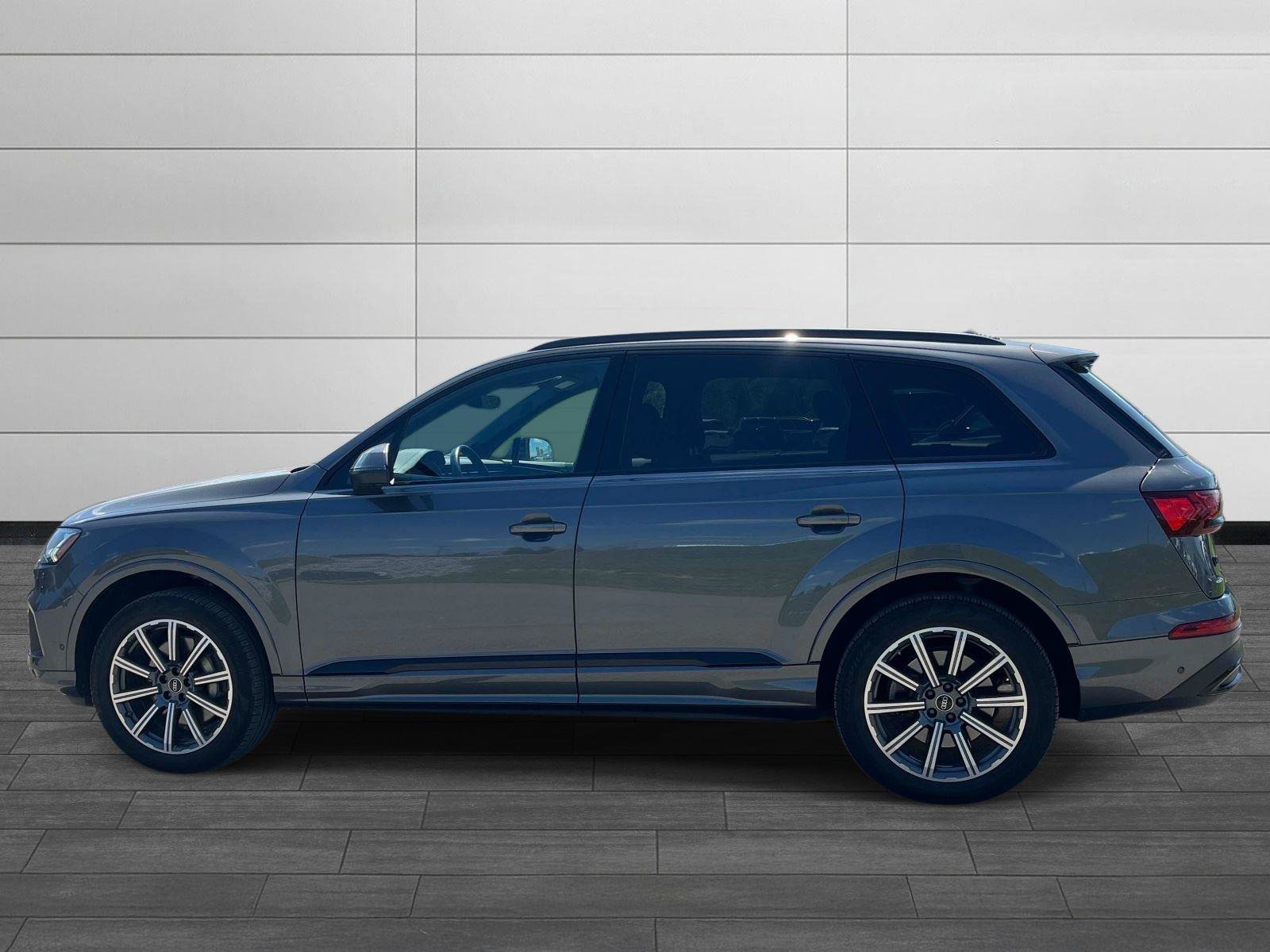 Used 2024 Audi Q7 2.0T Premium Plus w/ Premium Plus Package AWD/4WD image 6