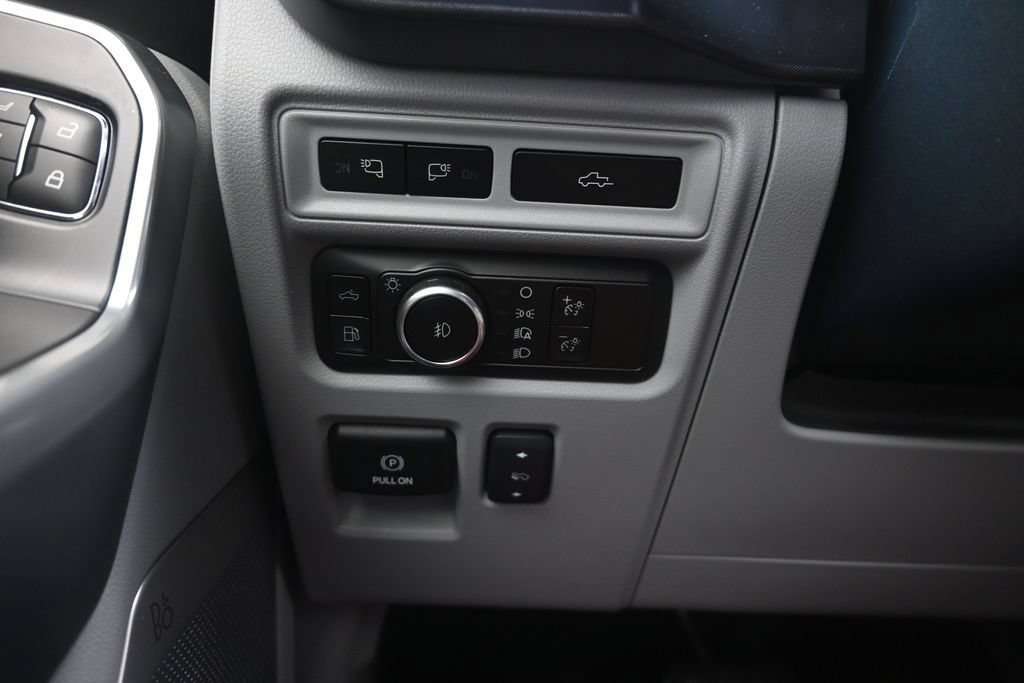 Used 2023 Ford F150 Limited AWD/4WD image 24