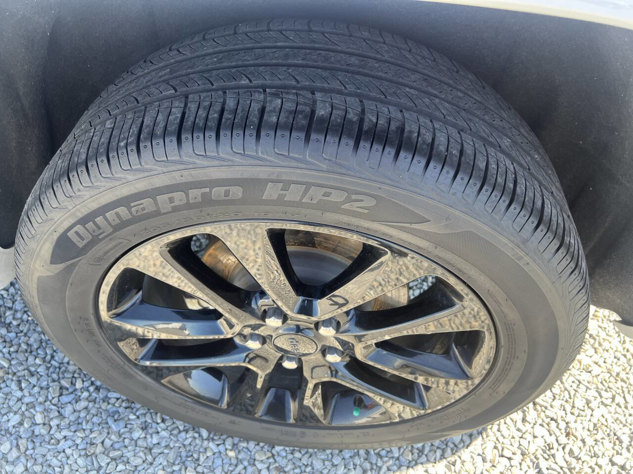 Used 2020 Jeep Grand Cherokee Altitude AWD/4WD image 6