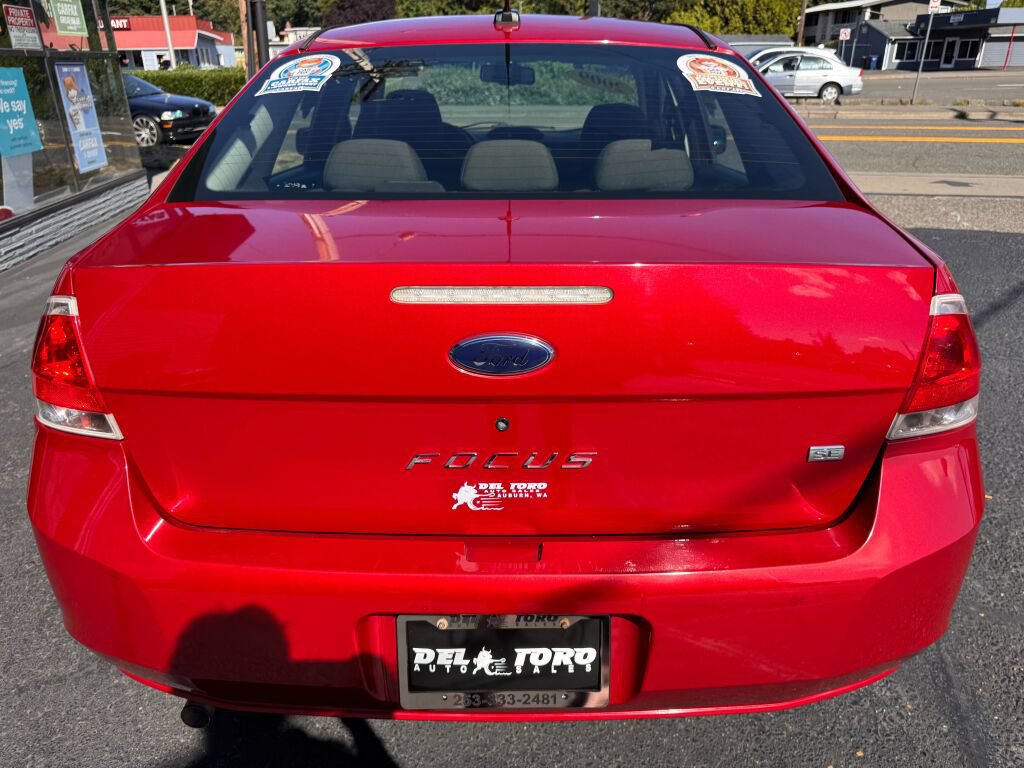 Used 2009 Ford Focus SE FWD image 7