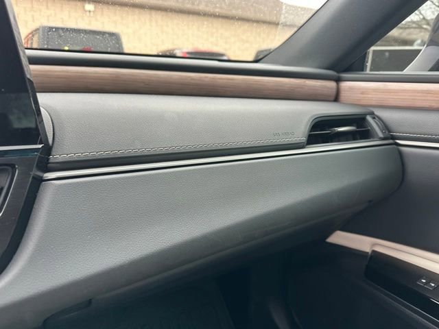 Used 2024 Lexus ES 350 w/ Premium Package image 23