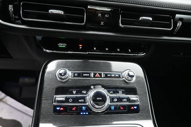 Certified 2023 Lincoln Nautilus Reserve FWD image 18