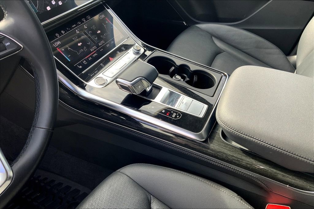 Used 2023 Audi Q7 3.0T Prestige image 17