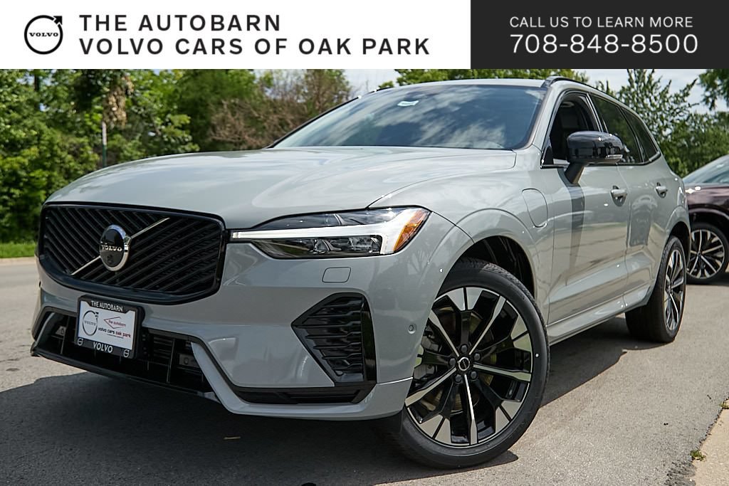 New 2026 Volvo XC60 T8 Plus w/ Climate Package PRO