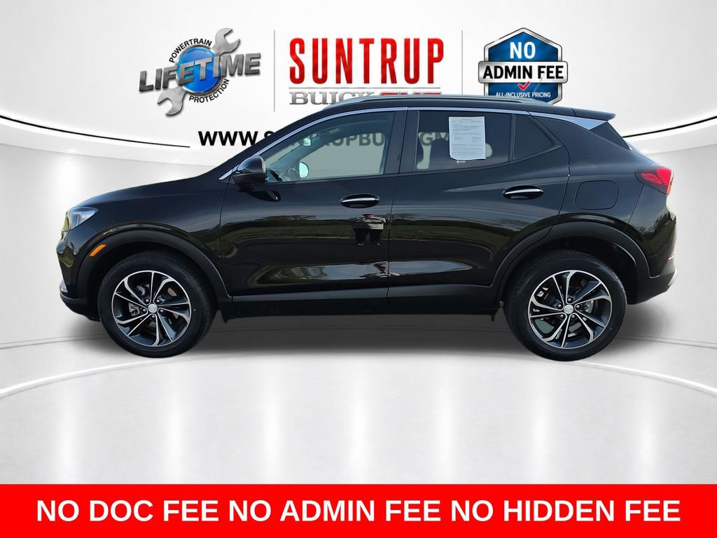 Used 2023 Buick Encore GX Select w/ Safety Package II AWD/4WD image 2