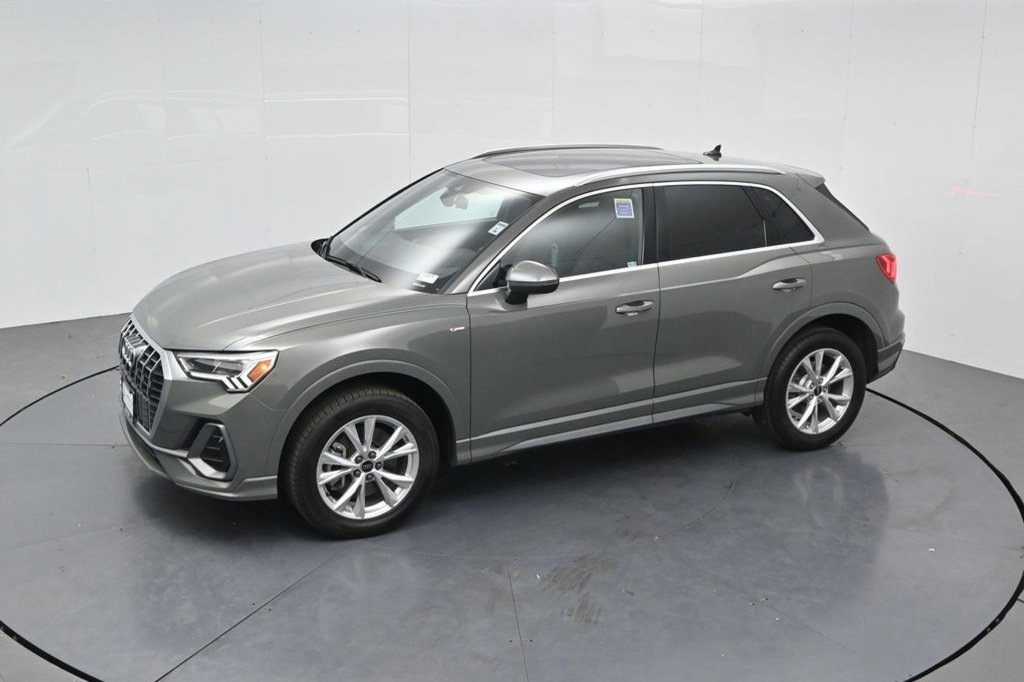 Used 2025 Audi Q3 2.0T Premium AWD/4WD image 19