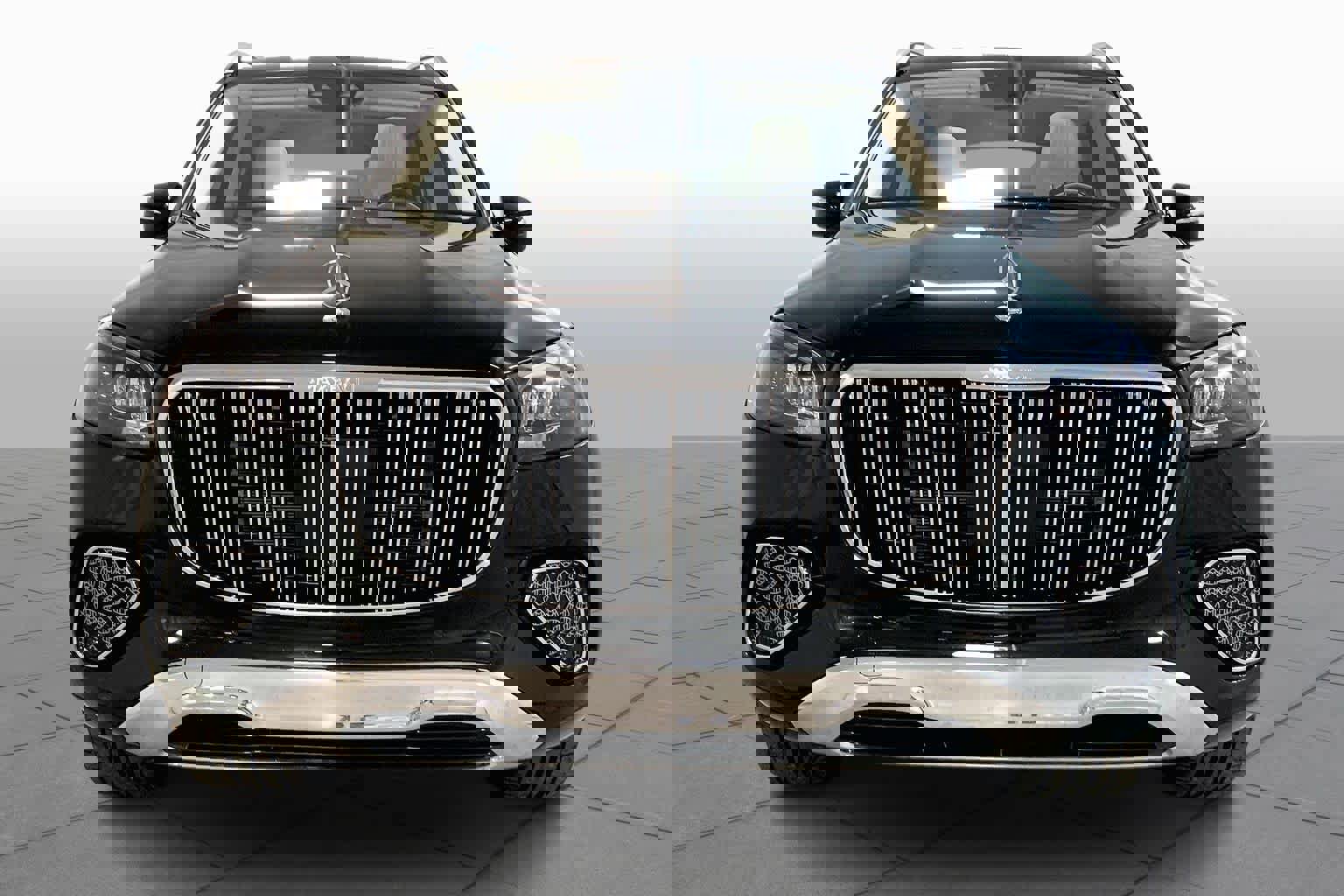 Used 2025 Mercedes-Benz Maybach GLS 600 4MATIC image 3