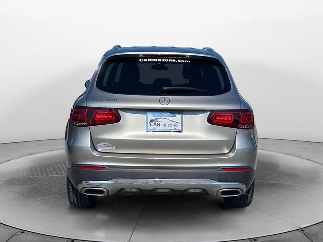Used 2021 Mercedes-Benz GLC 300 w/ Premium Package image 4