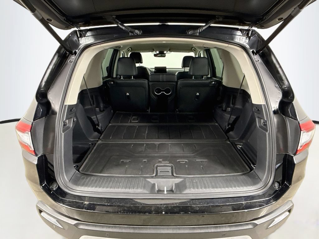 Used 2025 Honda Pilot EX-L image 25