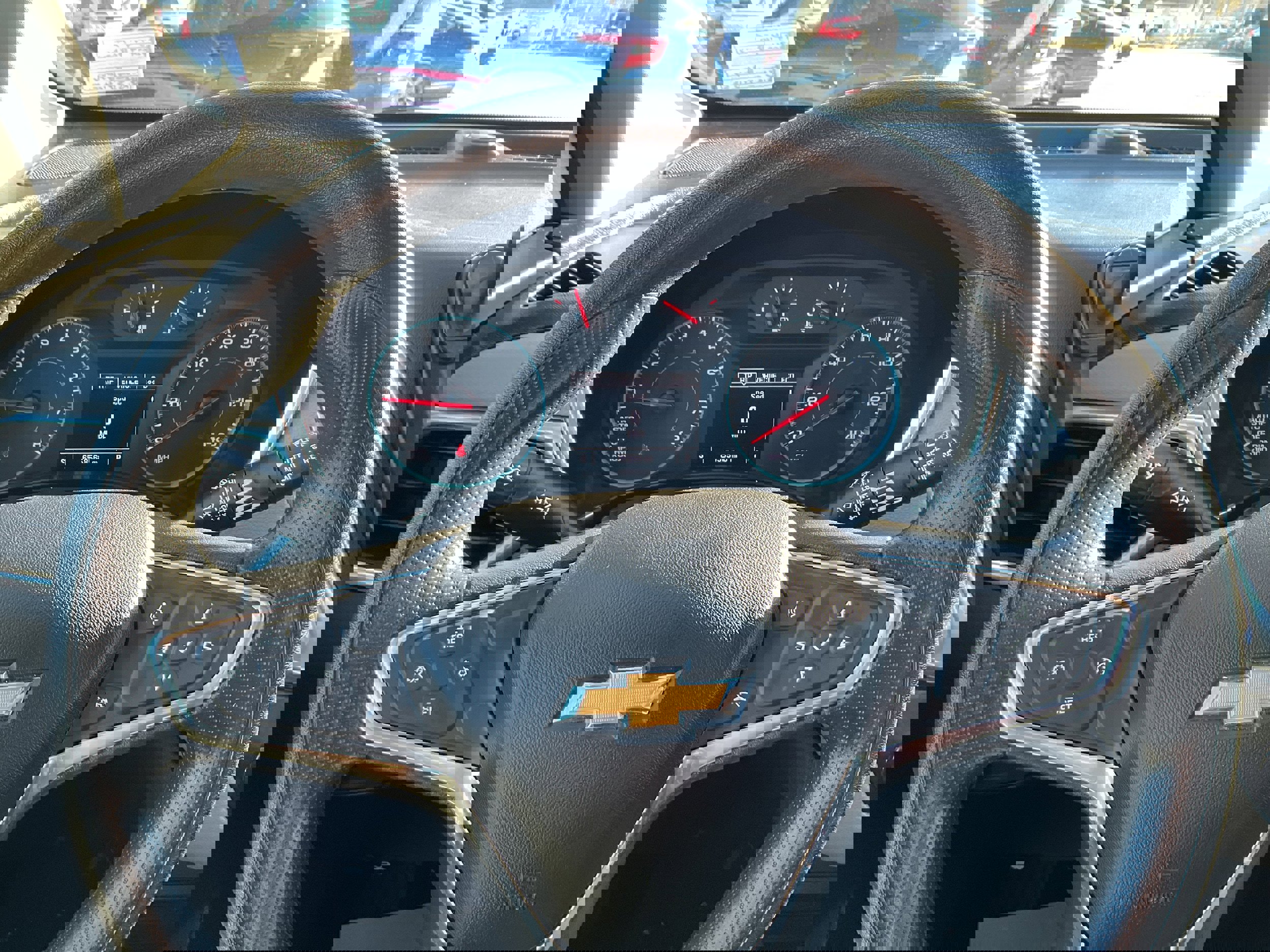 Used 2019 Chevrolet Equinox LS w/ LS Convenience Package image 10