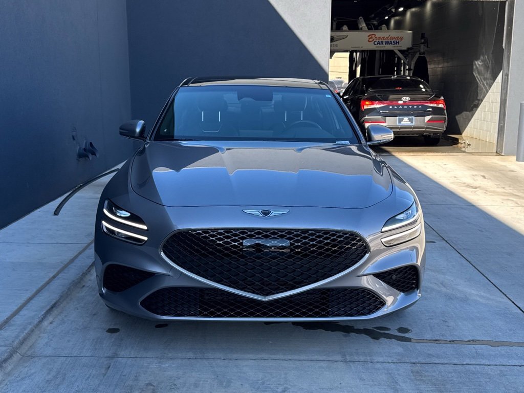 Used 2025 Genesis G70 2.5T w/ Sport Prestige Package image 10