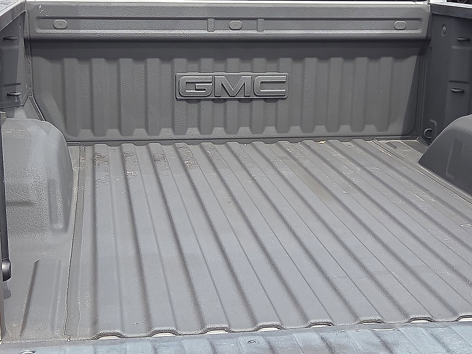 Used 2021 GMC Sierra 1500 SLT image 8