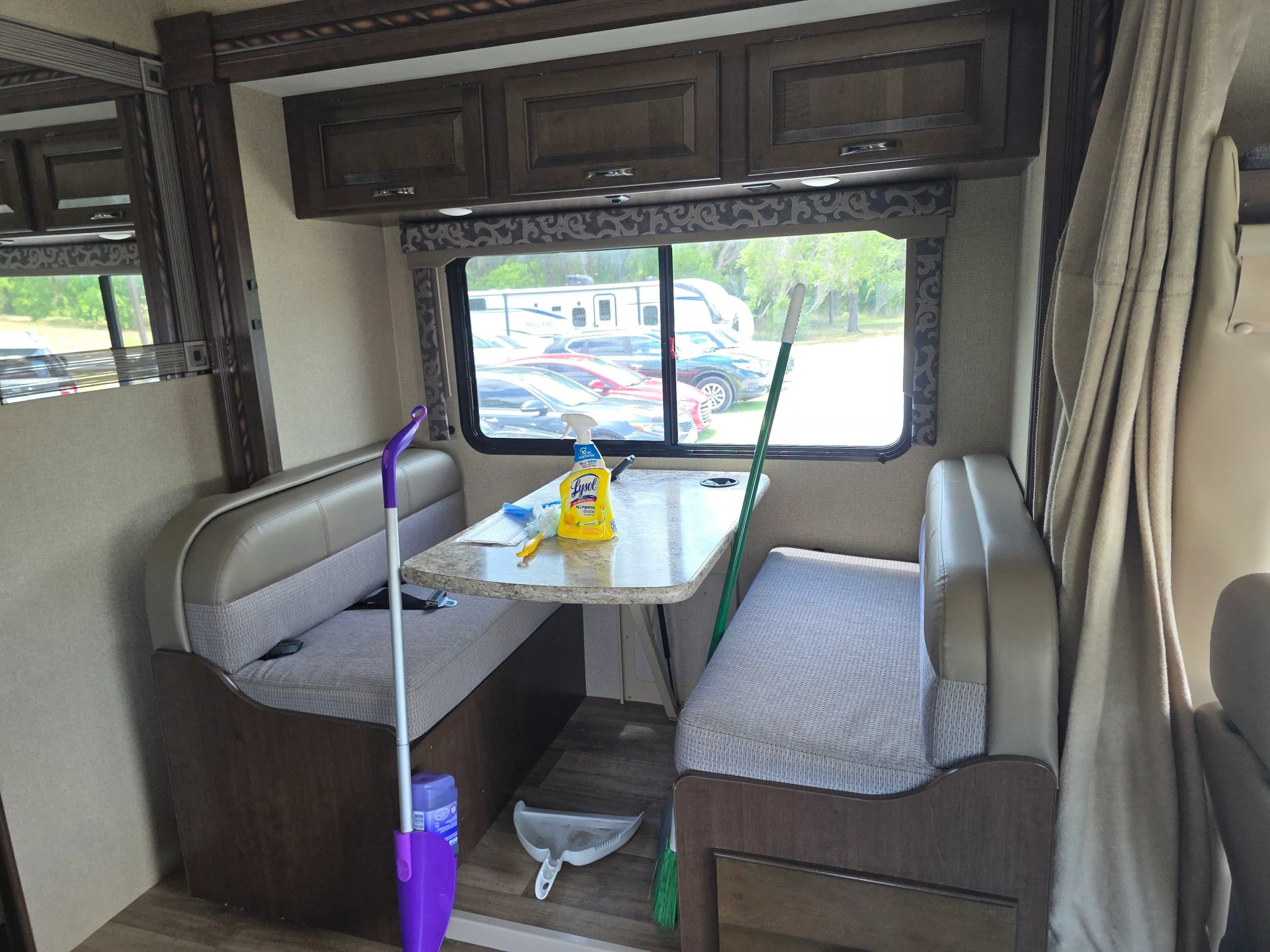 Used 2016 Mercedes-Benz Sprinter 3500 image 8