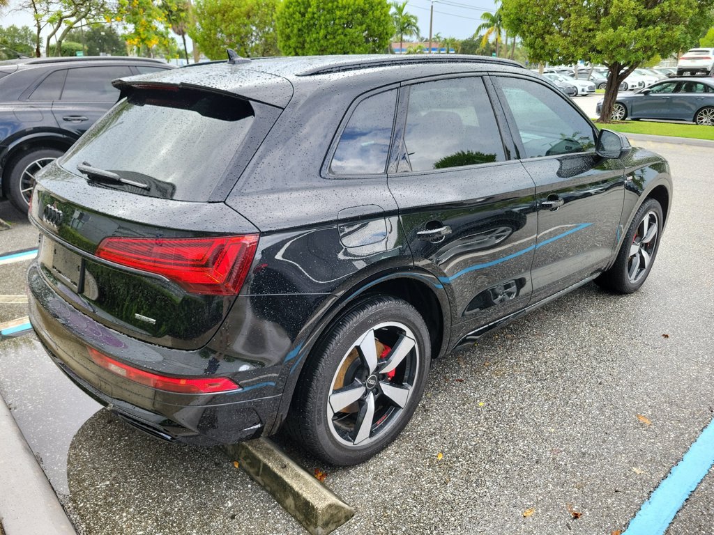 Certified 2024 Audi Q5 2.0T Prestige AWD/4WD image 4