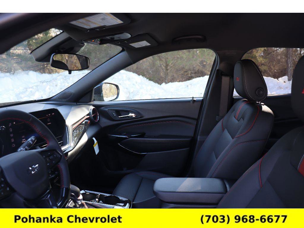 New 2026 Chevrolet Trax RS w/ Driver Confidence Package FWD image 24